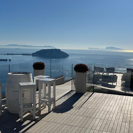 Holiday Home Un Posto Solare Napoli Eksteriør billede