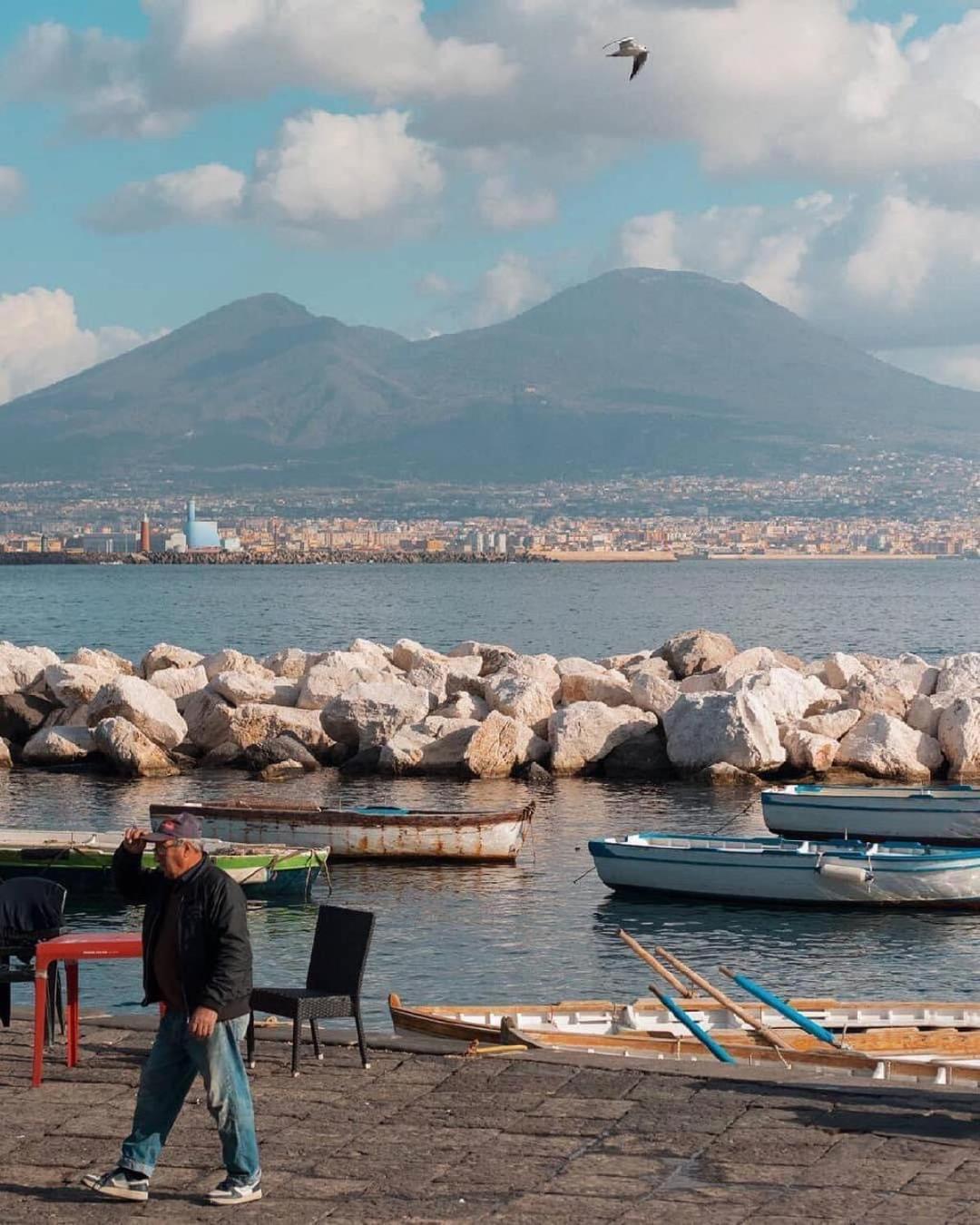 Holiday Home Un Posto Solare Napoli Eksteriør billede