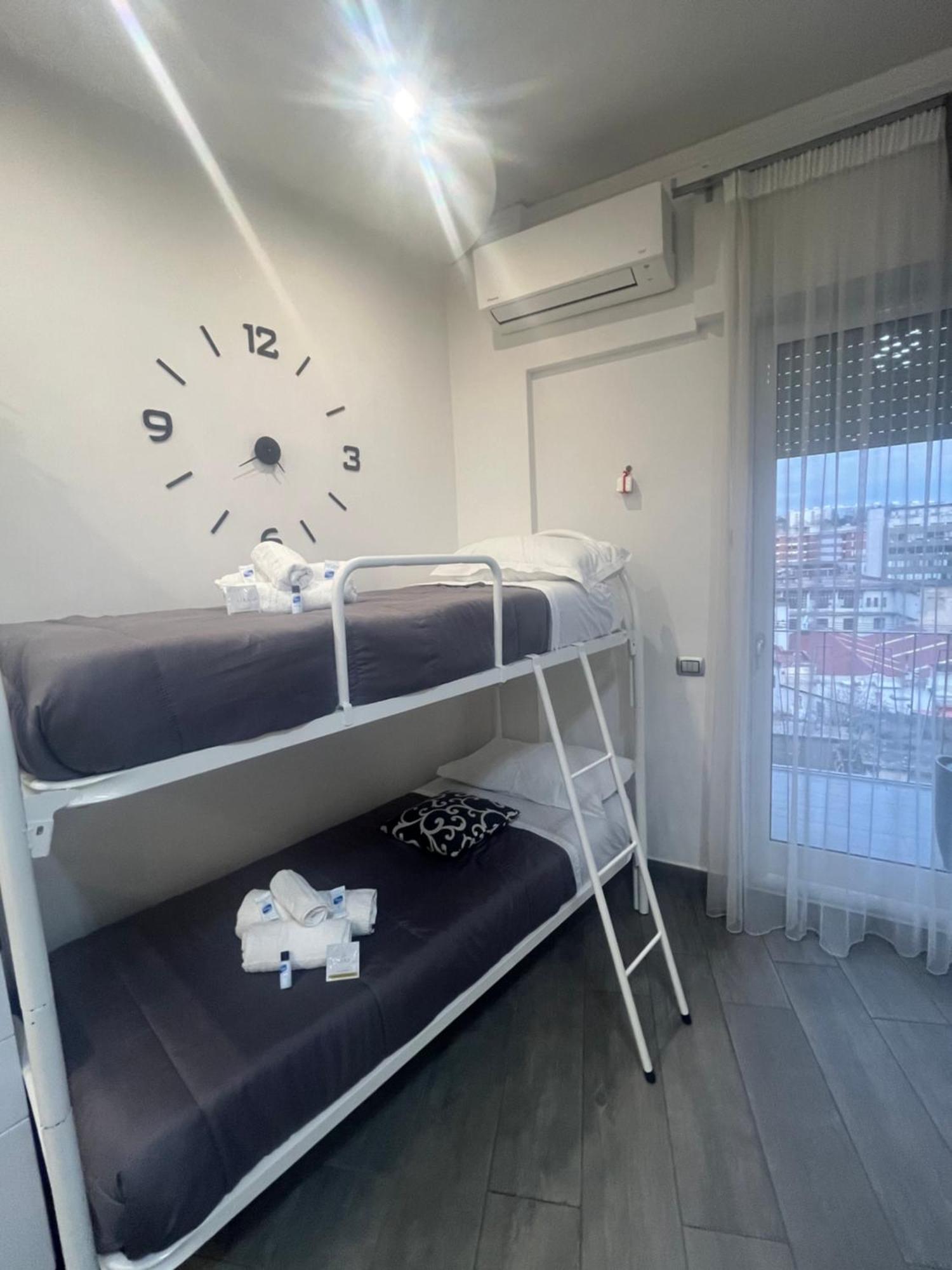 Holiday Home Un Posto Solare Napoli Eksteriør billede