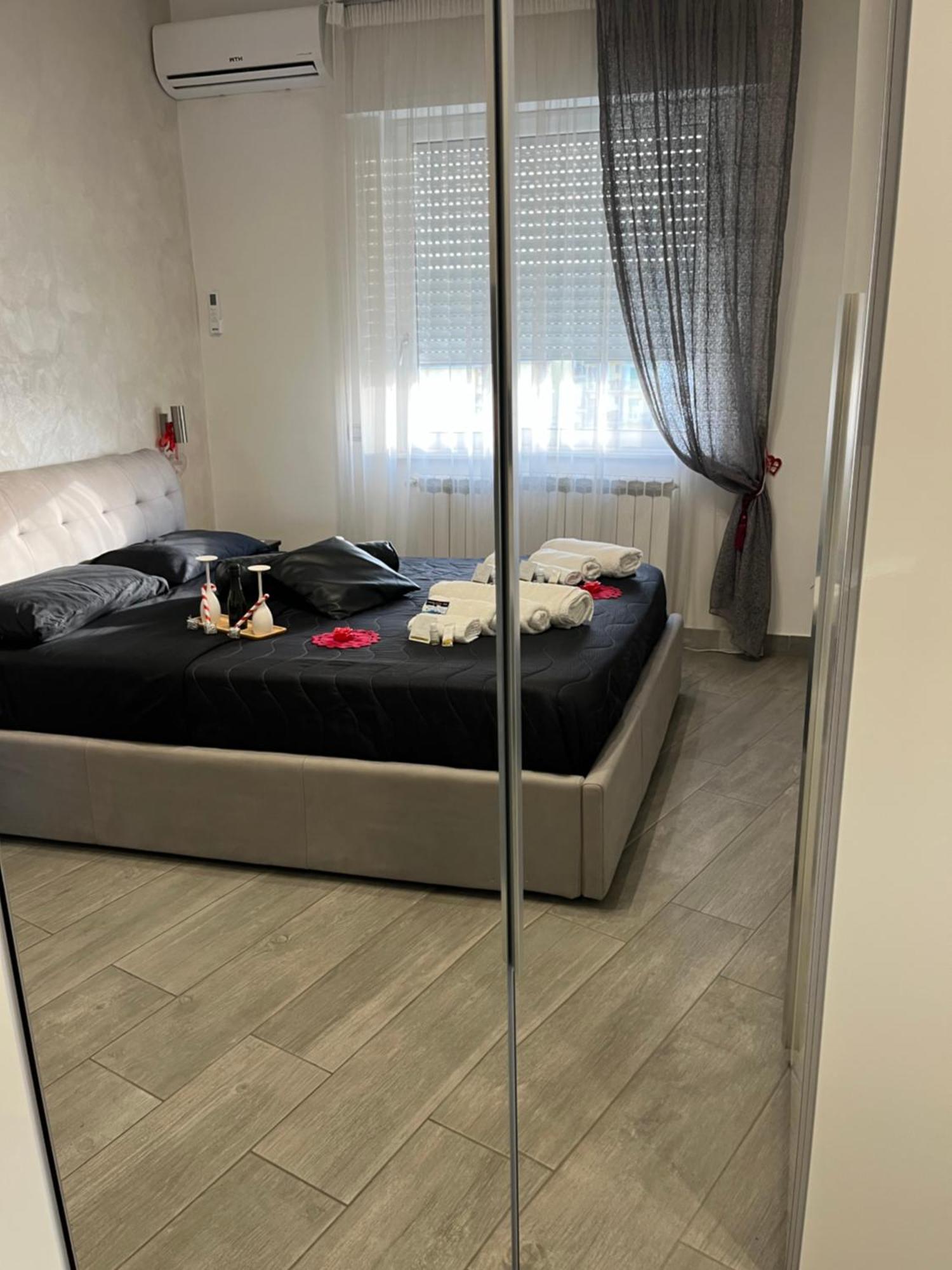 Holiday Home Un Posto Solare Napoli Eksteriør billede